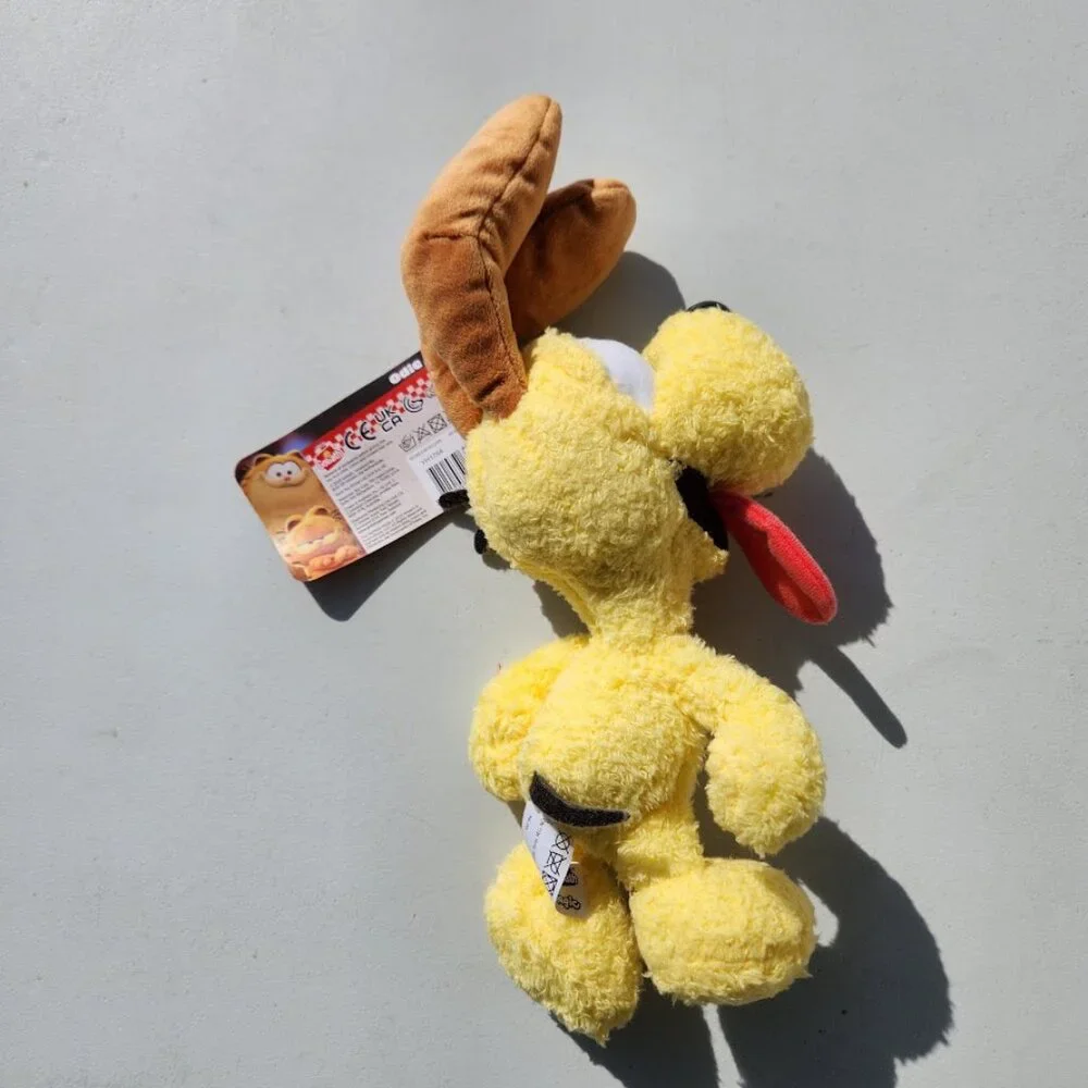 NEW Odie 8